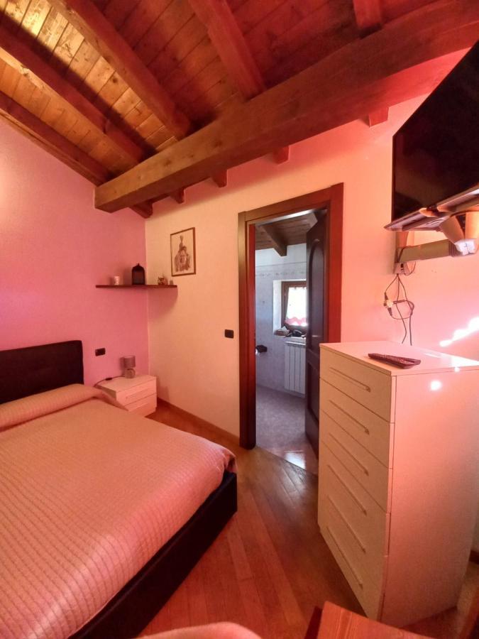 טליו Casa Vacanza Da Ghislin מראה חיצוני תמונה